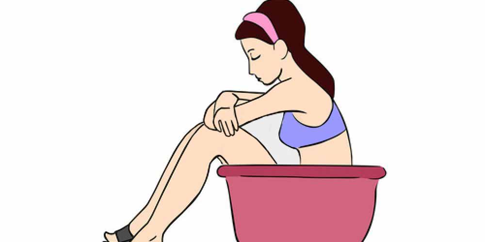 Sitz bath for treating pain while passing stool