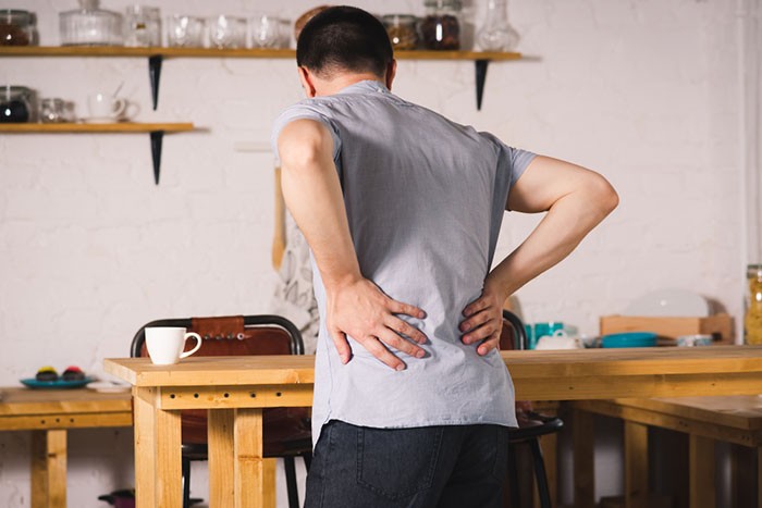 man with kidney stones