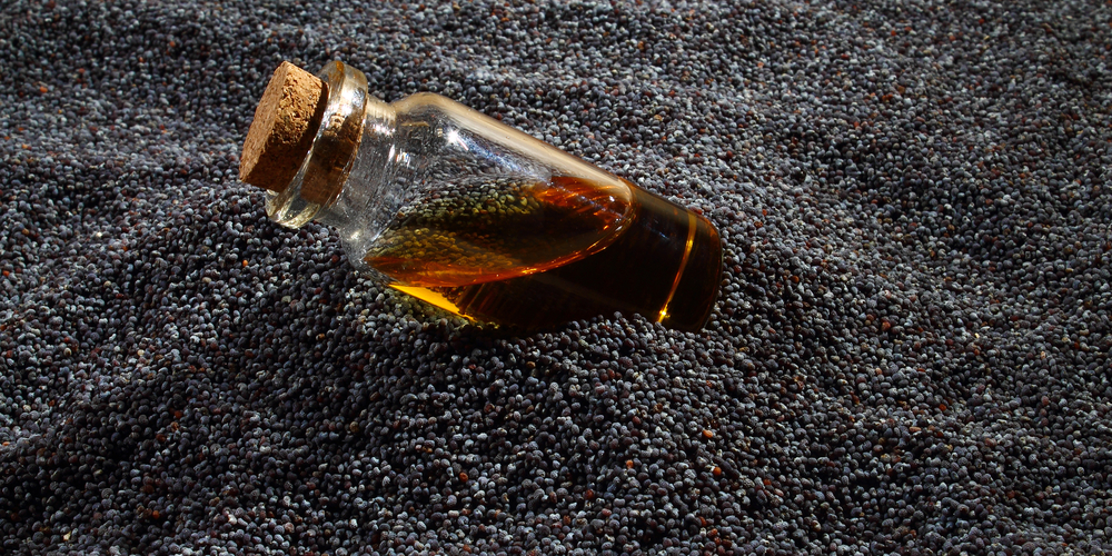 Black seed oil for piles