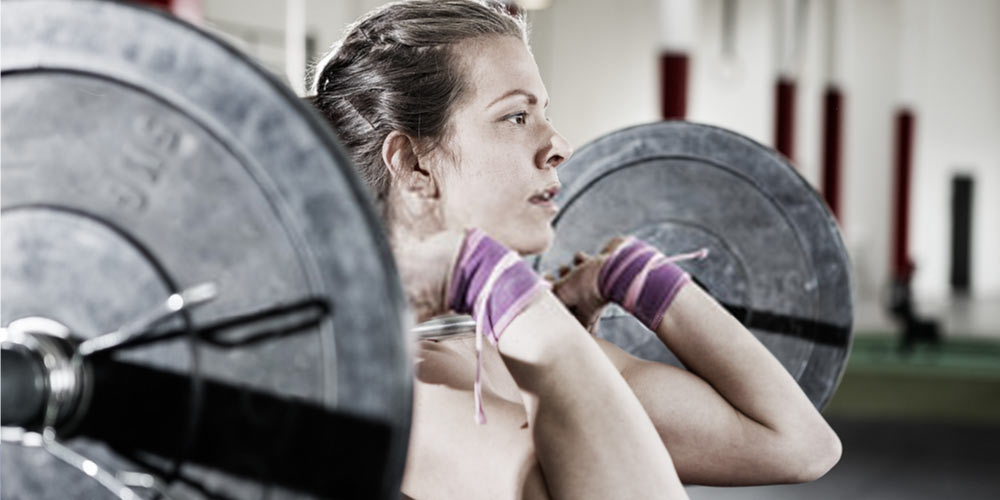 Maintaing good posture while lifting heavy weights