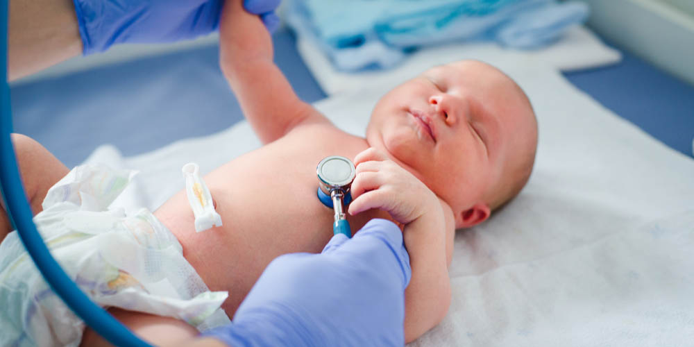 baby born with hydrocele