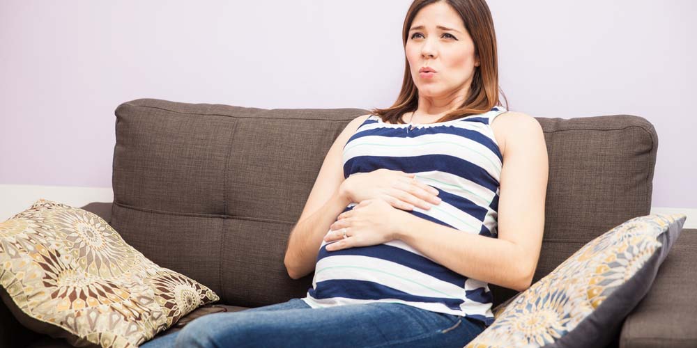 pregnant woman having pain of kidney stone