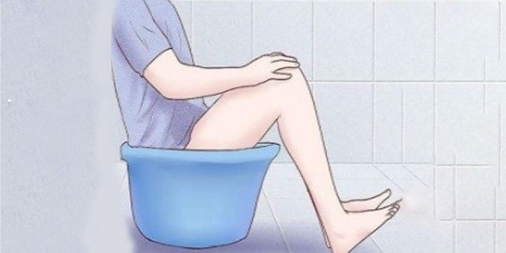 Sitz bath for piles at home in bath tub